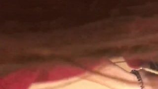 G楼梯间摸自己的女朋友 真特么骚 出门都不穿内裤