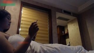 91海尔兄弟喷血推荐真实自拍-约96年校花美女同学出来唱歌,玩嗨后一起到酒店开房,狠狠爆插到底,撕裂般的嚎叫用手捂嘴-esayporn.blogspot