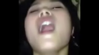 不射嘴里，射逼里