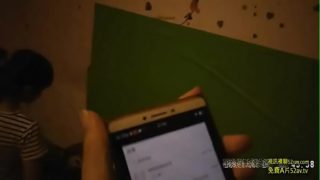 SODJAV成人網嫖妓剛出來做的單純妹子死魚一樣 吹也不會吹 飛機也不會打沒有爽到很惱火sodjav.com