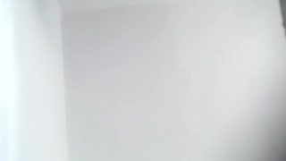 【女厕偷拍】沟厕嘘嘘的学生