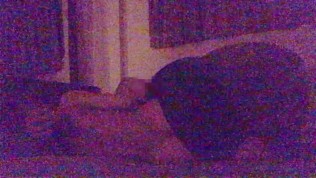 【妊娠7か月】暗闇で感じるシルエットがエロい！　かわいい喘ぎ声の嫁ちゃんを夜這いしてみた